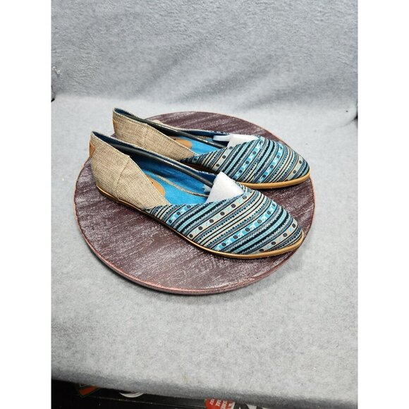 Piranda Womens Multicolor Slip-On Shoes - Picture 7 of 15